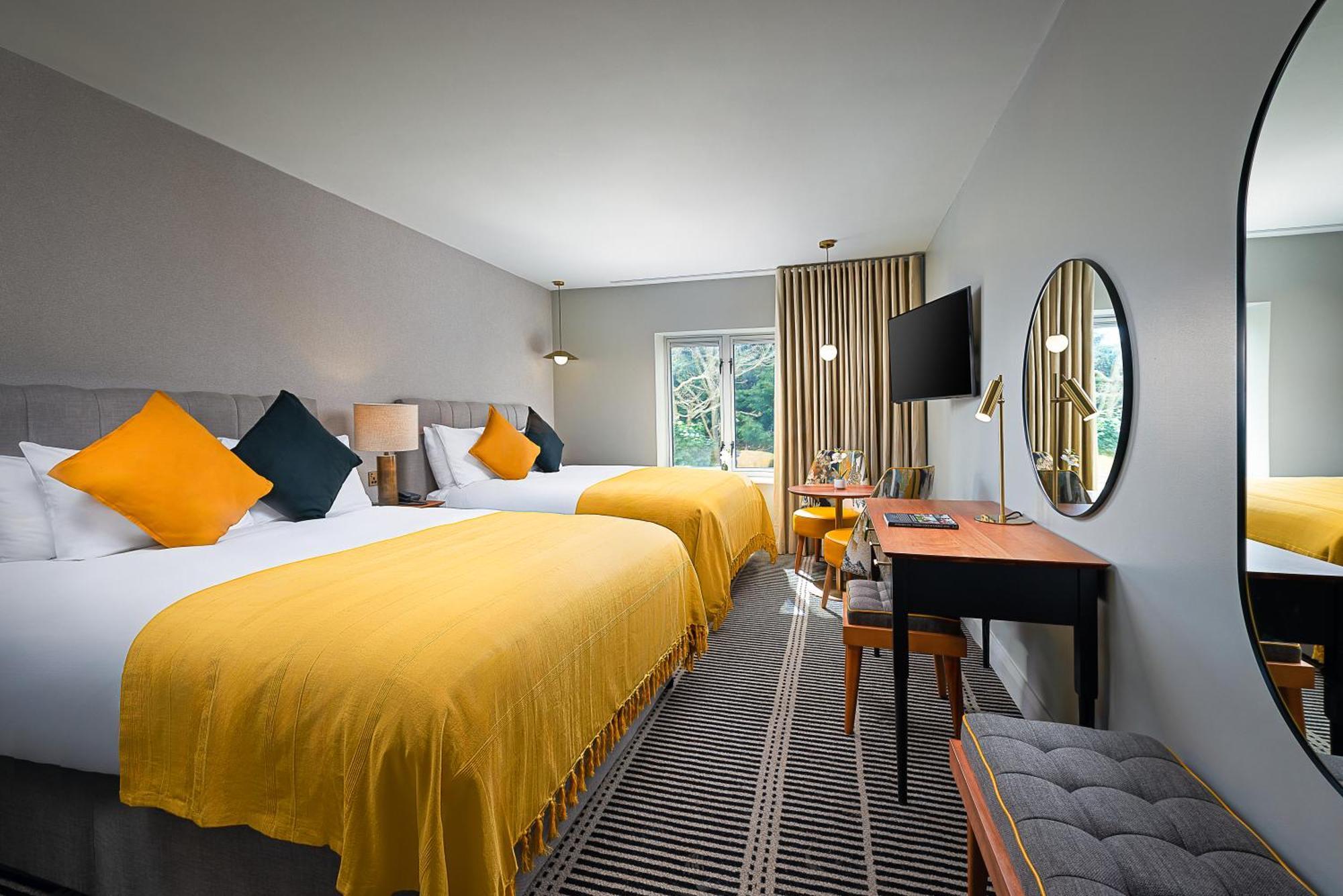 The Parkavon Hotel Cill Airne Esterno foto