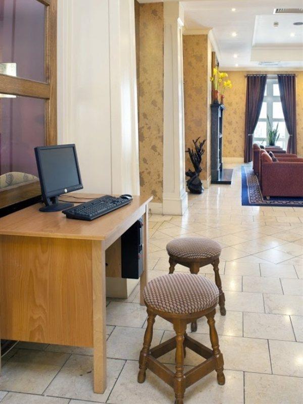 The Parkavon Hotel Cill Airne Esterno foto