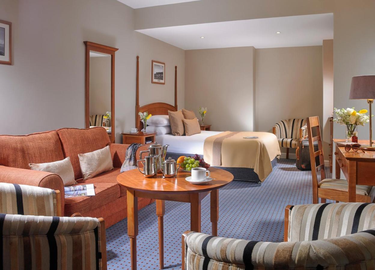The Parkavon Hotel Cill Airne Esterno foto