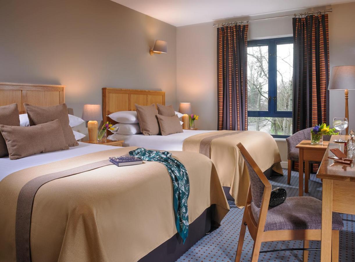 The Parkavon Hotel Cill Airne Esterno foto